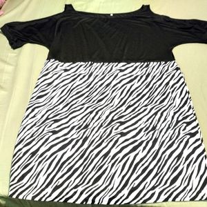 Super lightweight Summer cold shoulder zebra dress